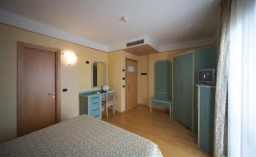 Hotel Residence Mondial Moneglia