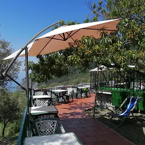 Perla Del Levante Hostal